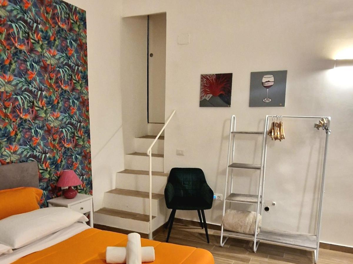 Tribunali Platamon Νάπολη Εξωτερικό φωτογραφία